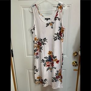 Bodycon mini floral dress